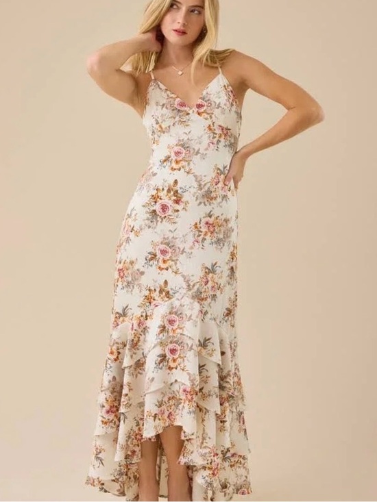 Altar'd State Dresses & Skirts - Altar'd State Cream Floral High-Low Maxi Dress